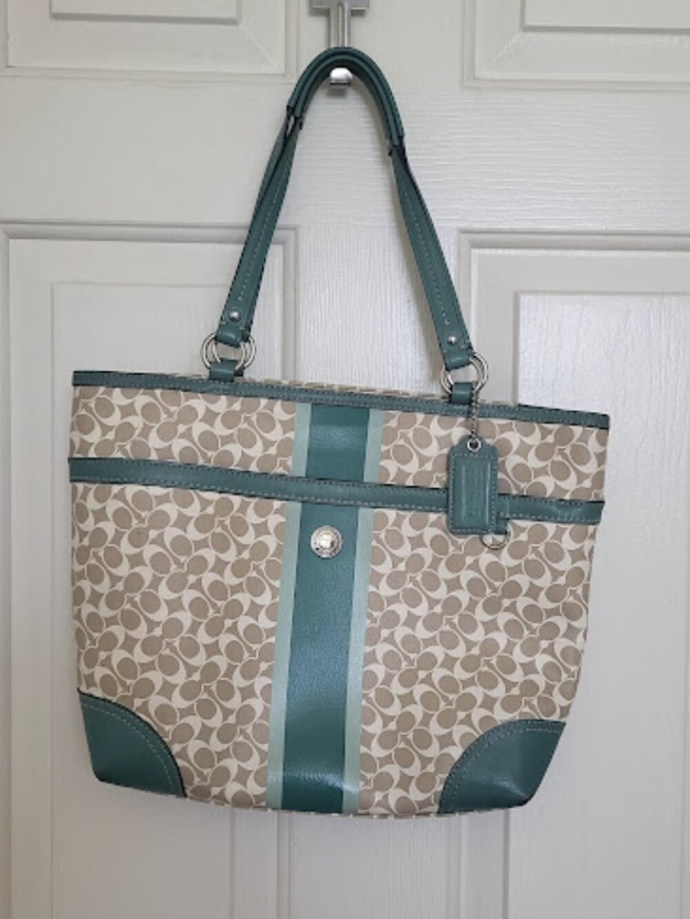 Vintage Coach Leather Tote Bag Shoulder Bag Like Size M 14" Wide x 10.5 Tall